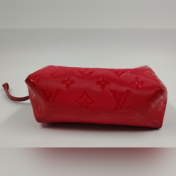 Free w/ Purchase Red Wristlet - Picture 5 of 9